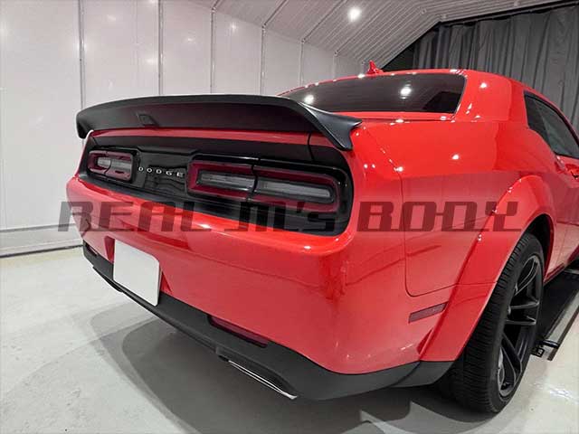 迫力のアメ車、ダッヂチャレンジャーにXPELフロントフル施工＆セラミックコーティング！